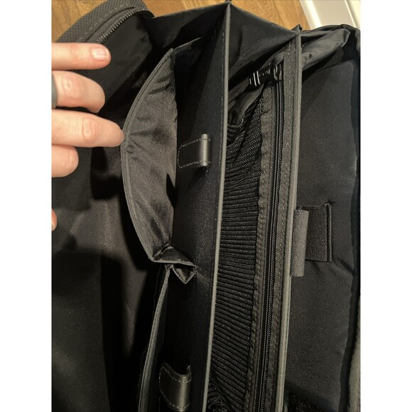 Brand New Tumi Deluxe SafeCase Expandable Computer Brief Case Ballistic Nylon - Picture 14 of 16